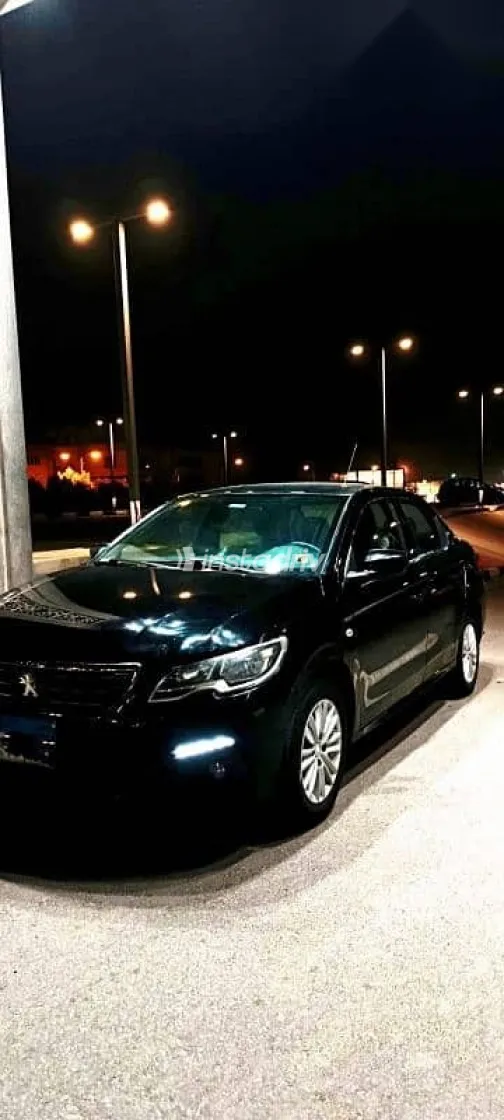 بيجو 301 2019 أسود مستعملة للبيع - 1