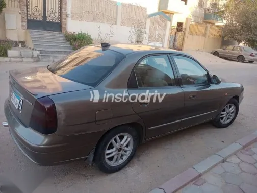 دايو نوبيرا 1999 ذهبي مستعملة للبيع - 2