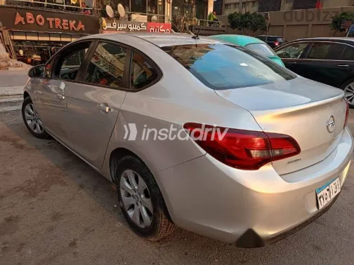 Opel Astra 2016 Silver Used for Sale - 5