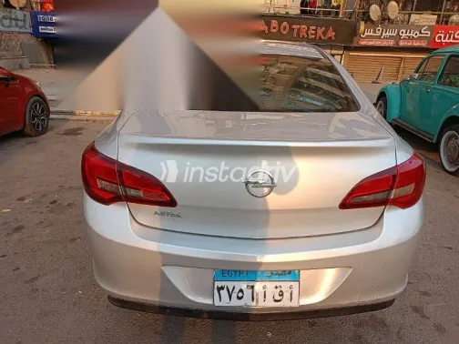 Opel Astra 2016 Silver Used for Sale - 6