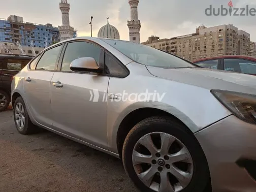 Opel Astra 2016 Silver Used for Sale - 9
