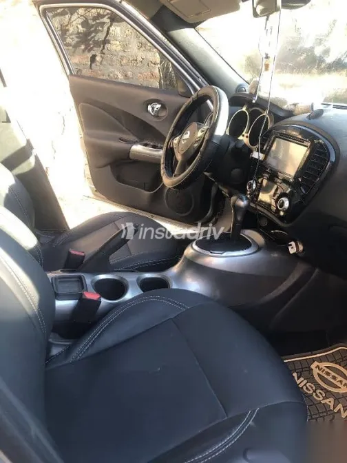 نيسان جوك 2014 فضي مستعملة للبيع - 7