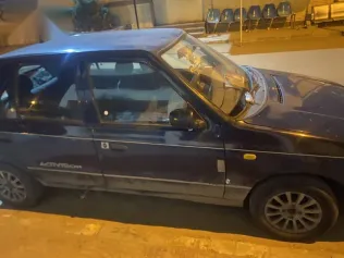 سكودا فيليشيا 1996 أزرق غامق مستعملة للبيع