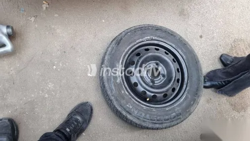 شيفروليه لانوس 2011 فضي مستعملة للبيع - 3