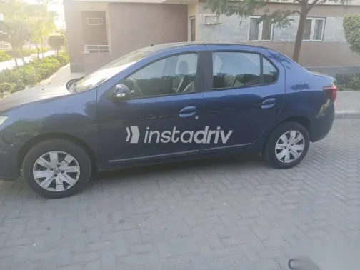 رينو لوجان 2019 أزرق غامق مستعملة للبيع - 2