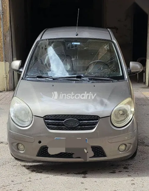 كيا بيكانتو 2009 فضي مستعملة للبيع - 1