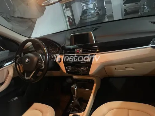 بي ام دبليو X1 2017 رمادي مستعملة للبيع - 5