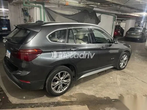 بي ام دبليو X1 2017 رمادي مستعملة للبيع - 8