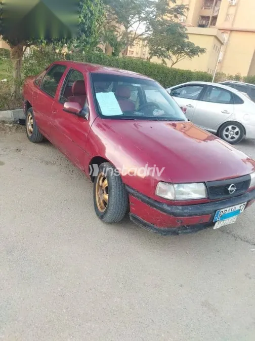 اوبل فيكترا 1994 أحمر مستعملة للبيع - 8