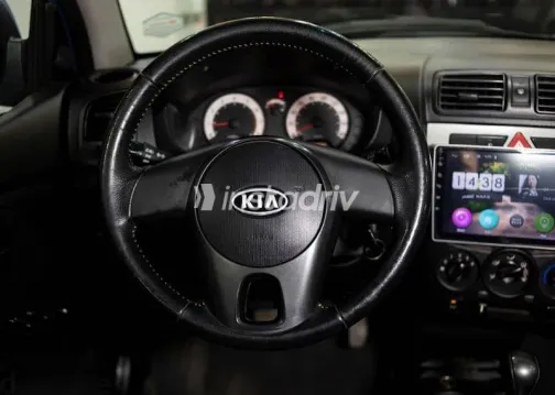 كيا بيكانتو 2010 أزرق غامق مستعملة للبيع - 6