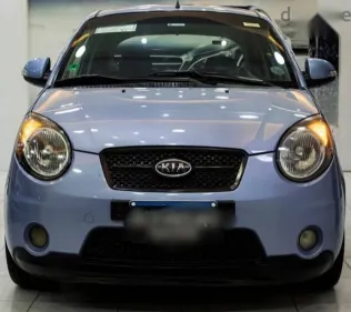 كيا بيكانتو 2010 أزرق غامق مستعملة للبيع