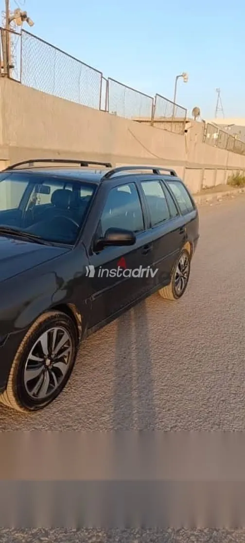 فولكس فاغن باراتى 2004 أسود مستعملة للبيع - 4