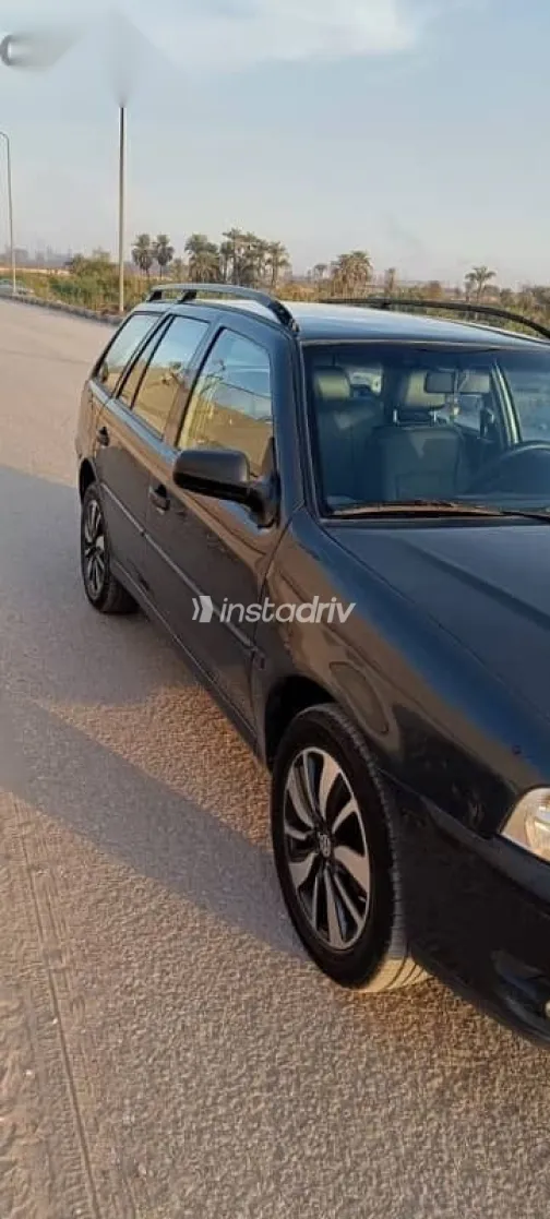 فولكس فاغن باراتى 2004 أسود مستعملة للبيع - 7