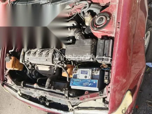 تويوتا كورولا 1993 أحمر مستعملة للبيع - 3