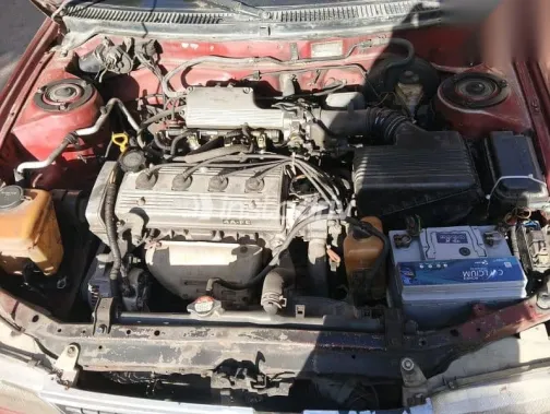 تويوتا كورولا 1993 أحمر مستعملة للبيع - 4