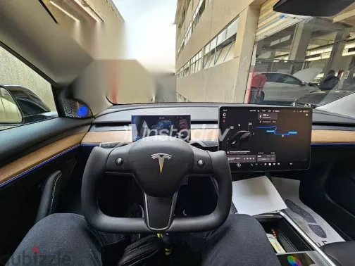 تسلا موديل 3 2023 أسود مستعملة للبيع - 2