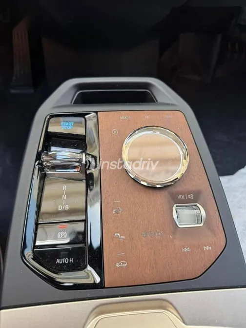 BMW IX 2025 Silver Used for Sale - 4