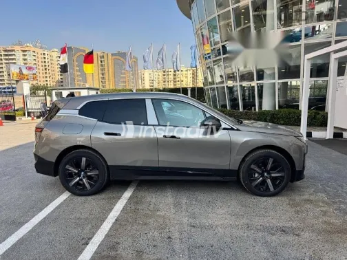 BMW IX 2025 Silver Used for Sale - 7