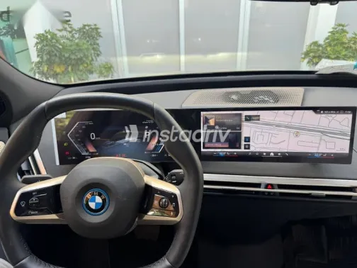 BMW IX 2025 Silver Used for Sale - 9