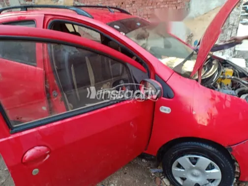 جيلي باندينو 2010 أحمر مستعملة للبيع - 2