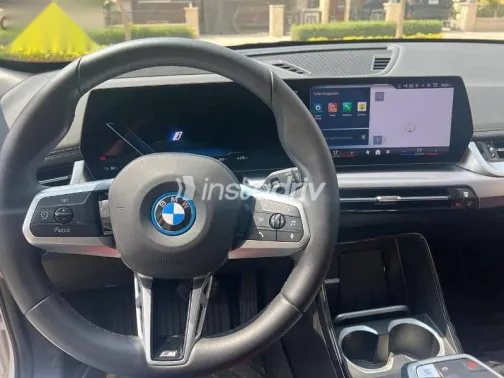 بي ام دبليو اى اكس 1 2024 أبيض مستعملة للبيع - 5