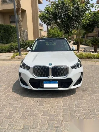 BMW IX1 2024 White Used for Sale