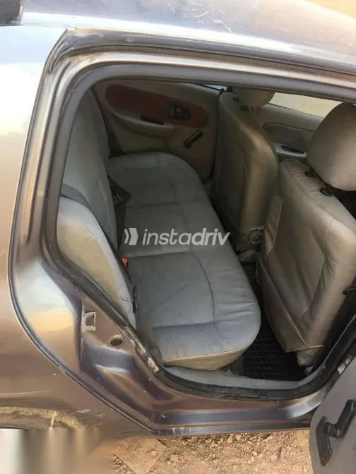 رينو كليو 2003 فضي مستعملة للبيع - 9