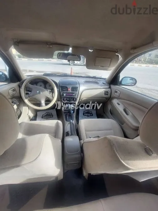 Nissan Sunny 2010 Burgundy Used for Sale - 4