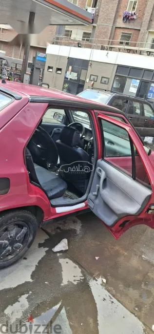 سكودا فيليشيا 2000 أحمر مستعملة للبيع