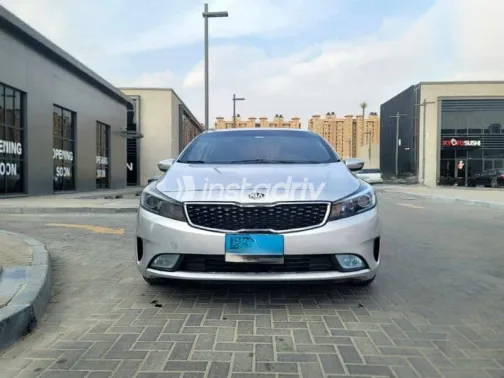 Kia Cerato 2018 Silver Used for Sale - 1