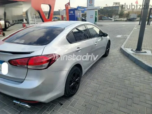 Kia Cerato 2018 Silver Used for Sale - 5