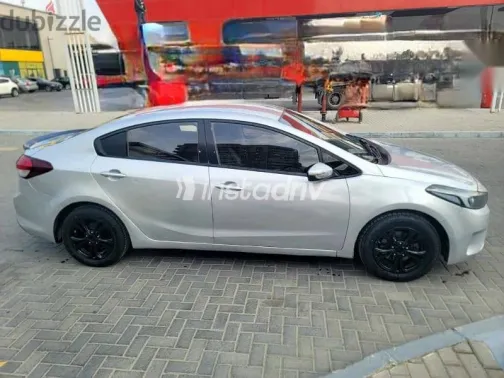 Kia Cerato 2018 Silver Used for Sale - 7