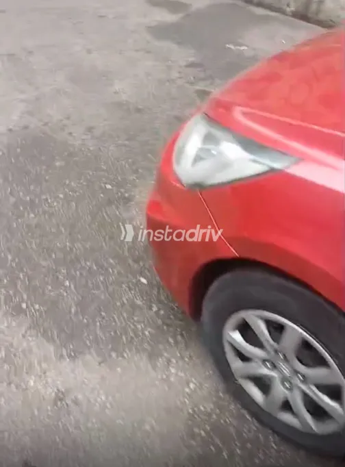 هيونداي اكسنت RB 2012 أبيض مستعملة للبيع - 1