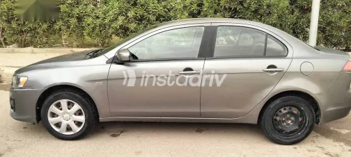 ميتسوبيشي لانسر 2017 رمادي مستعملة للبيع - 8