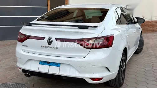 رينو ميجان 2021 أبيض مستعملة للبيع - 4