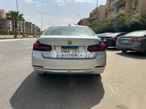 بي ام دبليو 316 2013 فضي مستعملة للبيع - 6