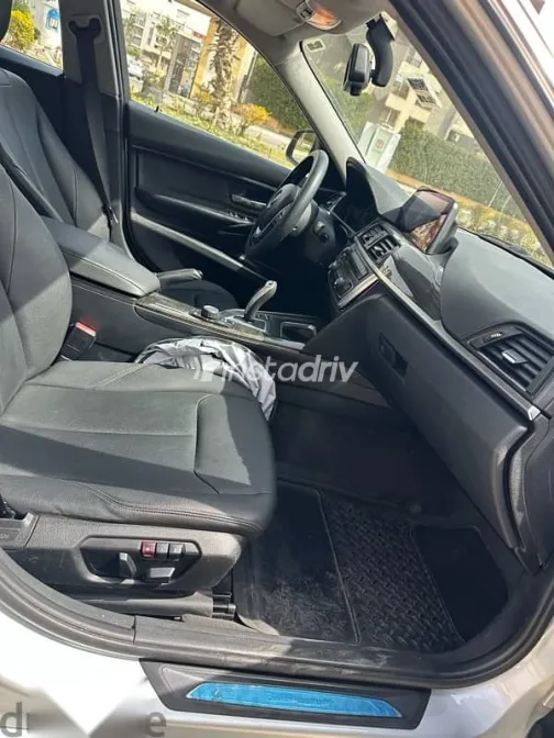 بي ام دبليو 316 2013 فضي مستعملة للبيع - 7