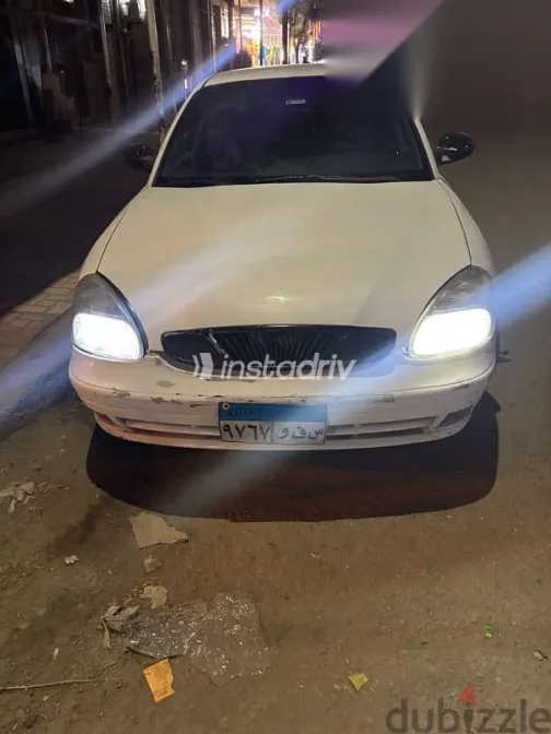 دايو نوبيرا 2003 أبيض مستعملة للبيع - 3