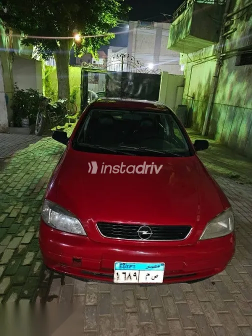 اوبل أسترا 2000 أحمر مستعملة للبيع - 8