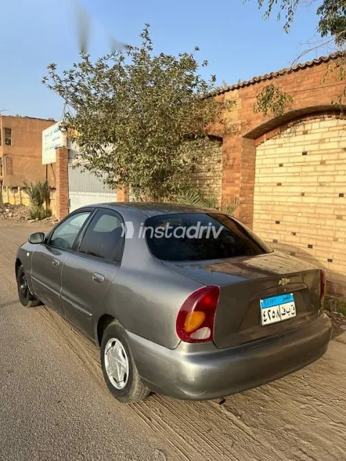 شيفروليه لانوس 2013 فضي مستعملة للبيع - 2