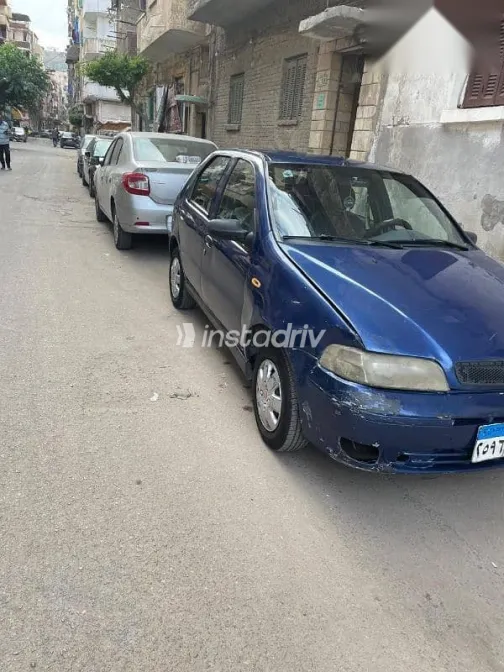 فيات باليو 2008 أزرق غامق مستعملة للبيع - 5