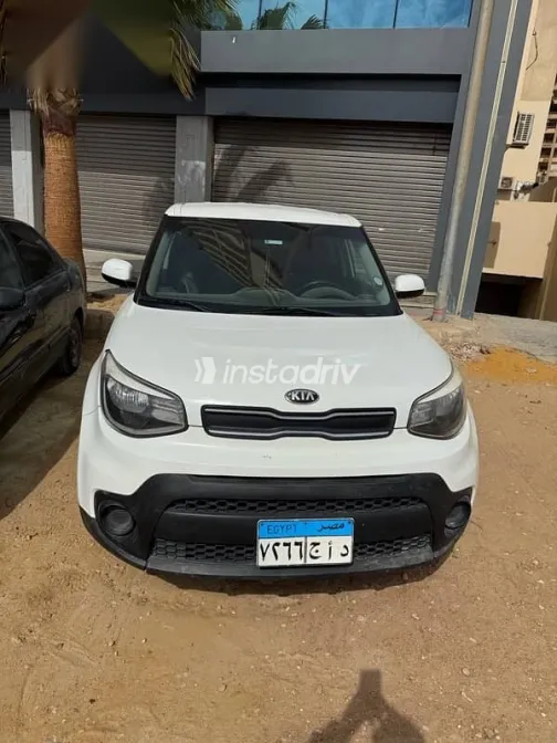 كيا سول 2019 أبيض مستعملة للبيع - 1