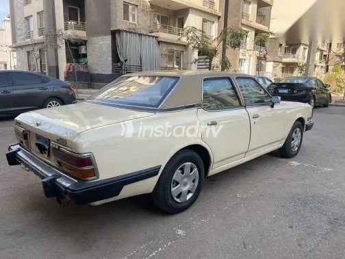 مازدا 929 1980 بيج مستعملة للبيع - 2