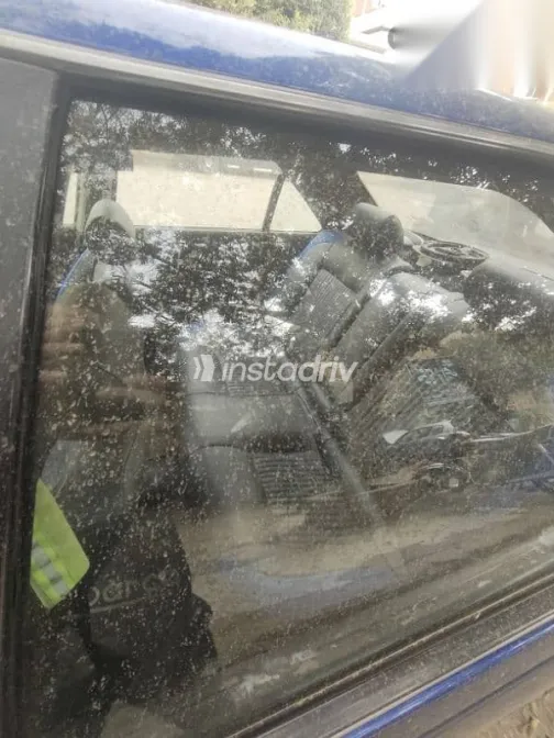 بيجو 405 2004 أزرق غامق مستعملة للبيع - 6