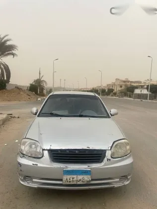 هيونداي فيرنا 2016 فضي مستعملة للبيع