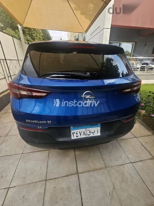 اوبل جراند لاند 2020 أزرق غامق مستعملة للبيع - 2