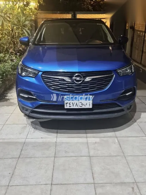 اوبل جراند لاند 2020 أزرق غامق مستعملة للبيع - 8