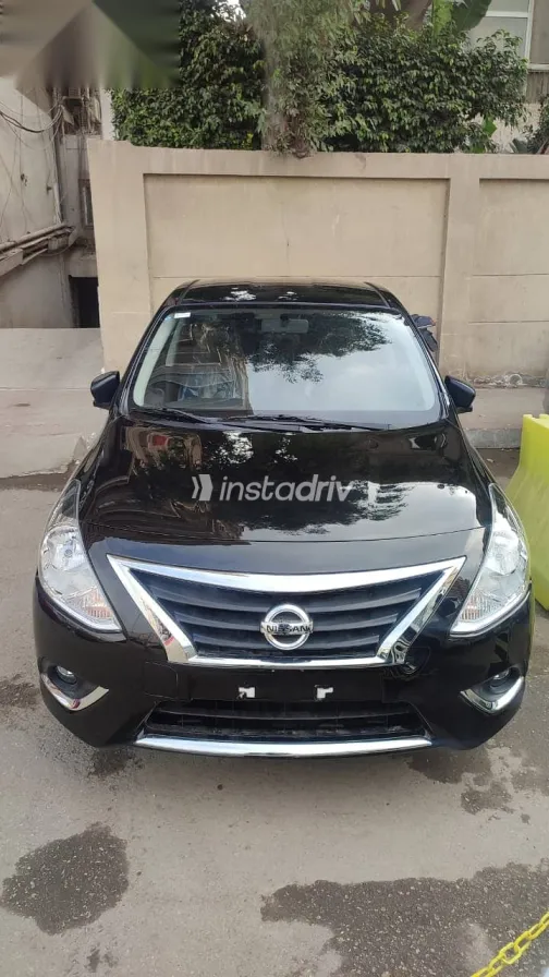 نيسان صنى 2026 أسود جديدة للبيع - 1