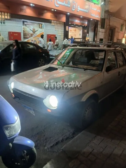 فيات ريتمو 1983 فضي مستعملة للبيع - 1