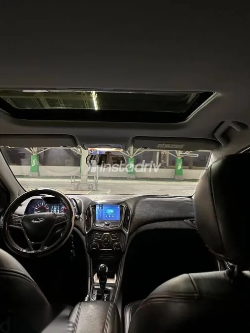 شيرى اريزو 3 2021 فضي مستعملة للبيع - 5